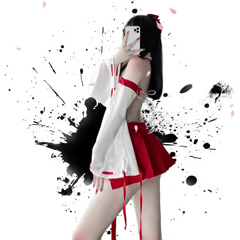  Midnight Geisha – Japanese Kimono-Inspired Erotic Lingerie Set