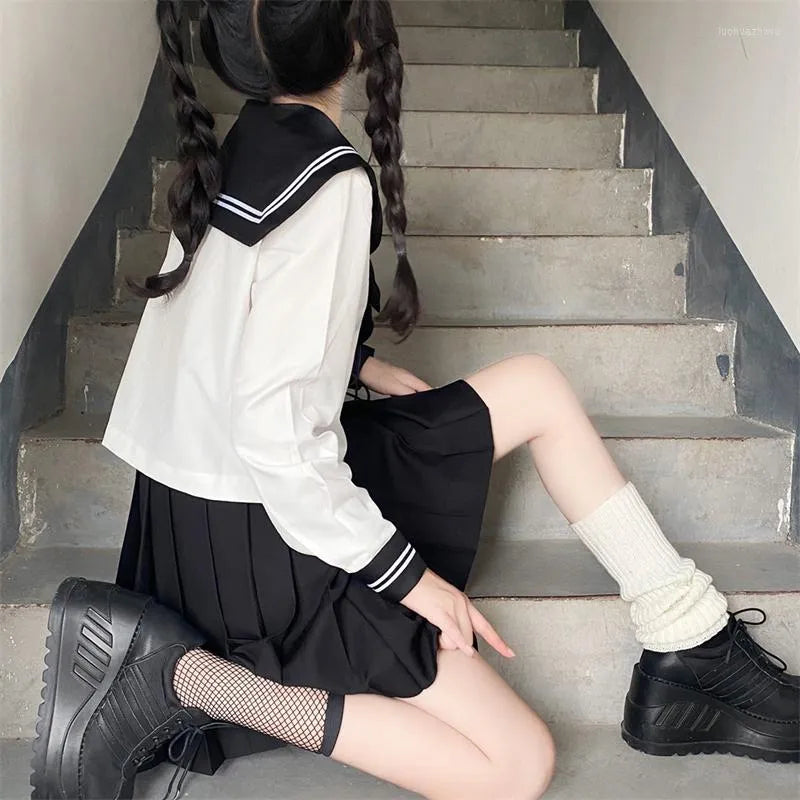 Japanese School Uniform Set – Classic Sailor Suit Cosplay!