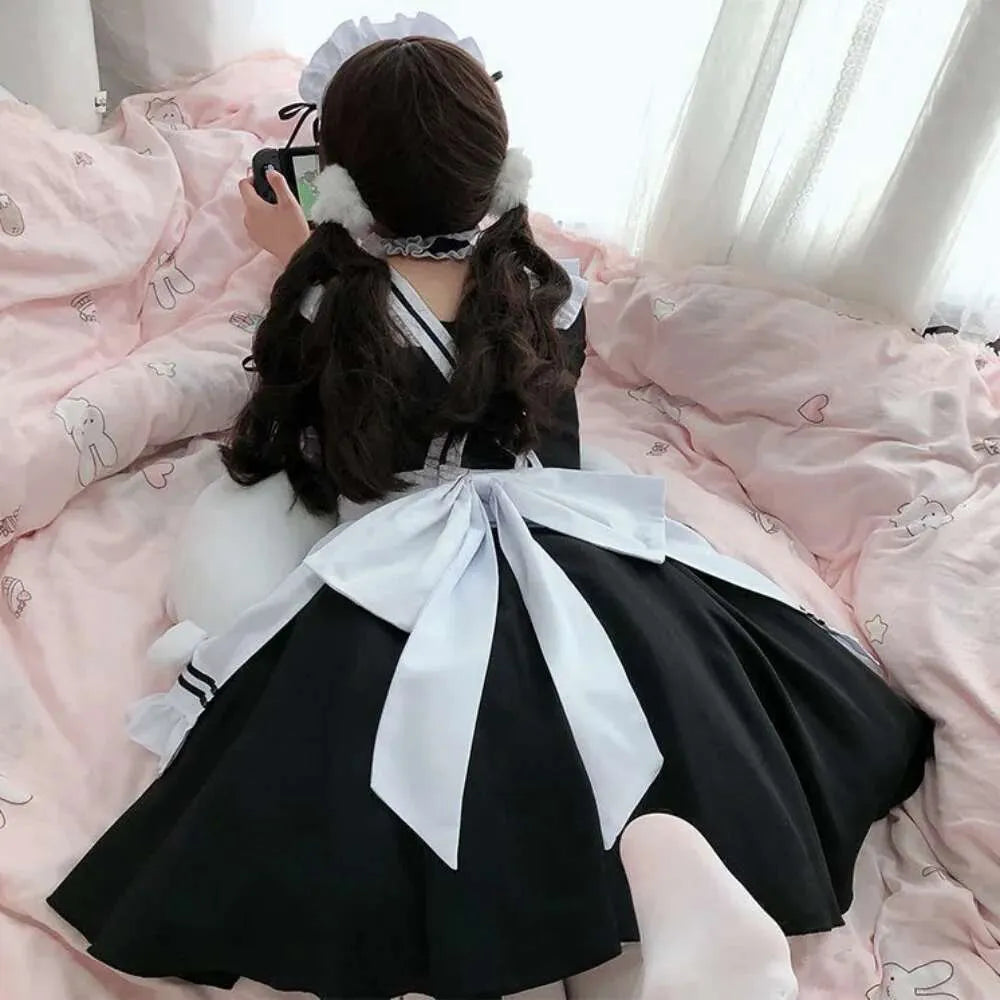  Lovely Lolita Maid Cosplay Costume