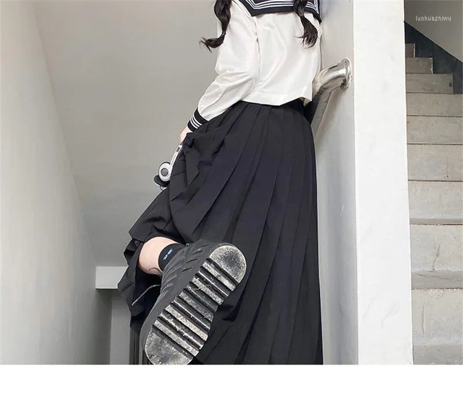 Japanese School Uniform Set – Classic Sailor Suit Cosplay!